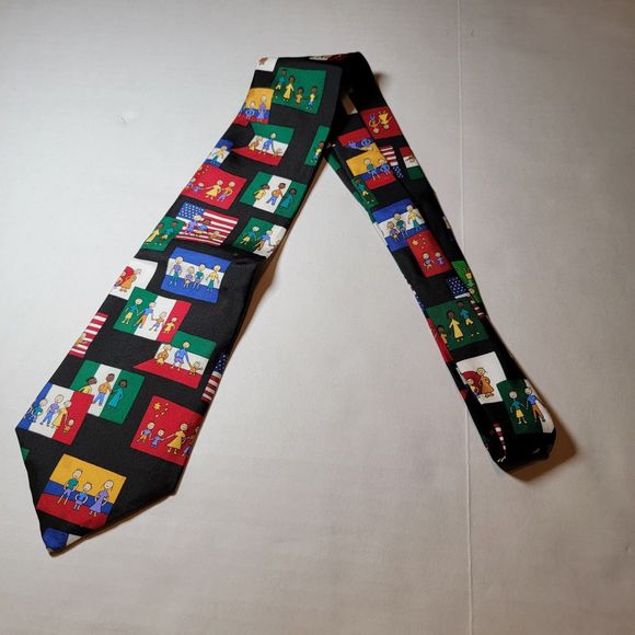 Save The Children Tie Emily, Families And Flags - 100% Silk - Picture 3 of 4